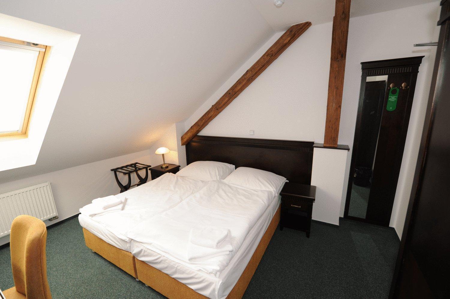 Hotel U Zeleneho Stromu Nepomuk Esterno foto
