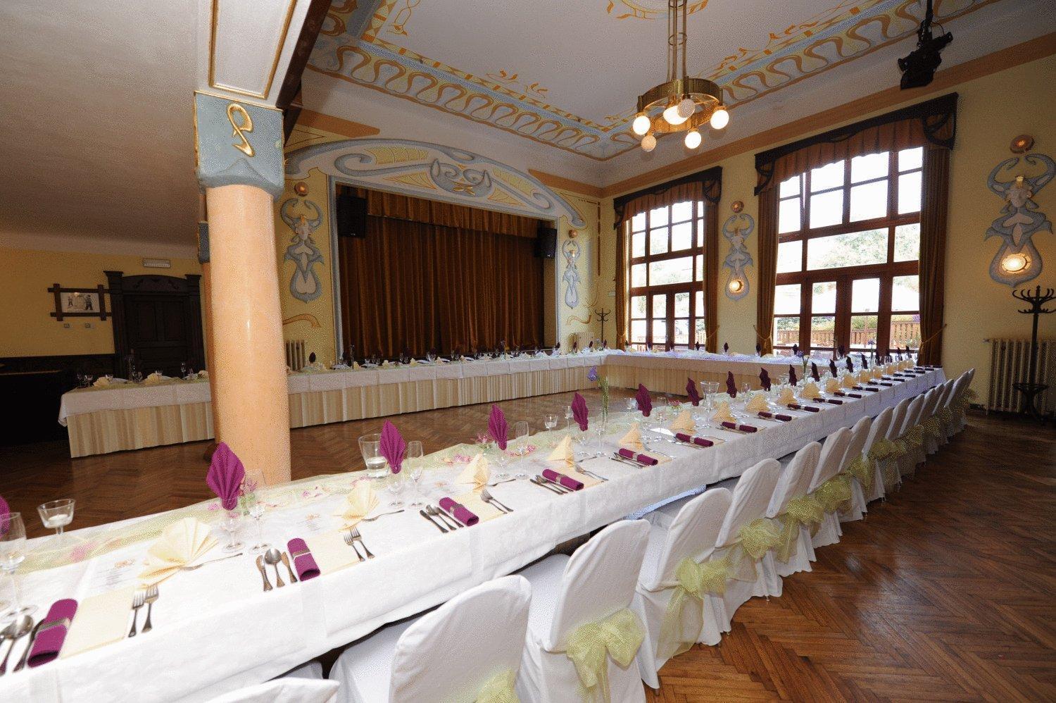 Hotel U Zeleneho Stromu Nepomuk Esterno foto